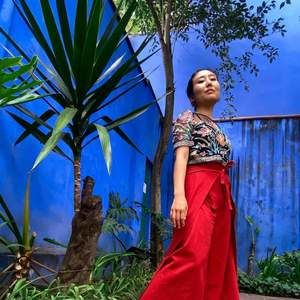 Meet your Posher, Esther